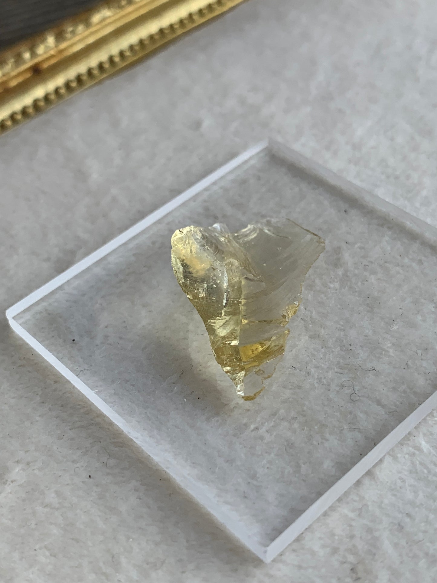 【古代レムリアの記憶を宿す石】【ネバダ州産】アンダラクリスタル　ゴールドイエロー系　n322