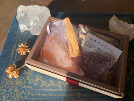 【浄化】　「はじめての浄化セット」 パロサント × ホワイトセージ× アメジストクラスター×ヒマラヤ岩塩　n347