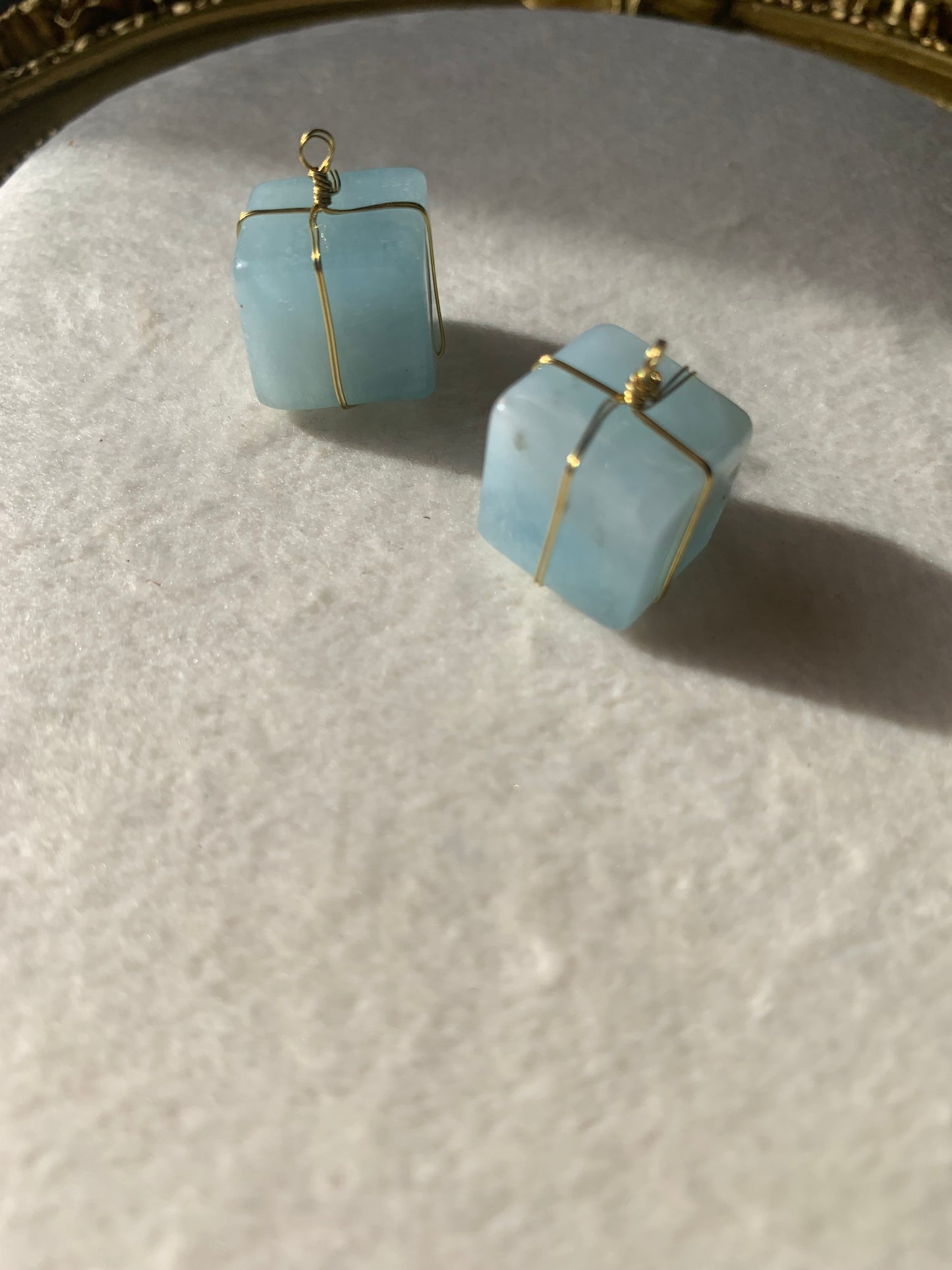 【原石パーツ】アクアマリン　ゴールドワイヤー巻き　2個セット　n308