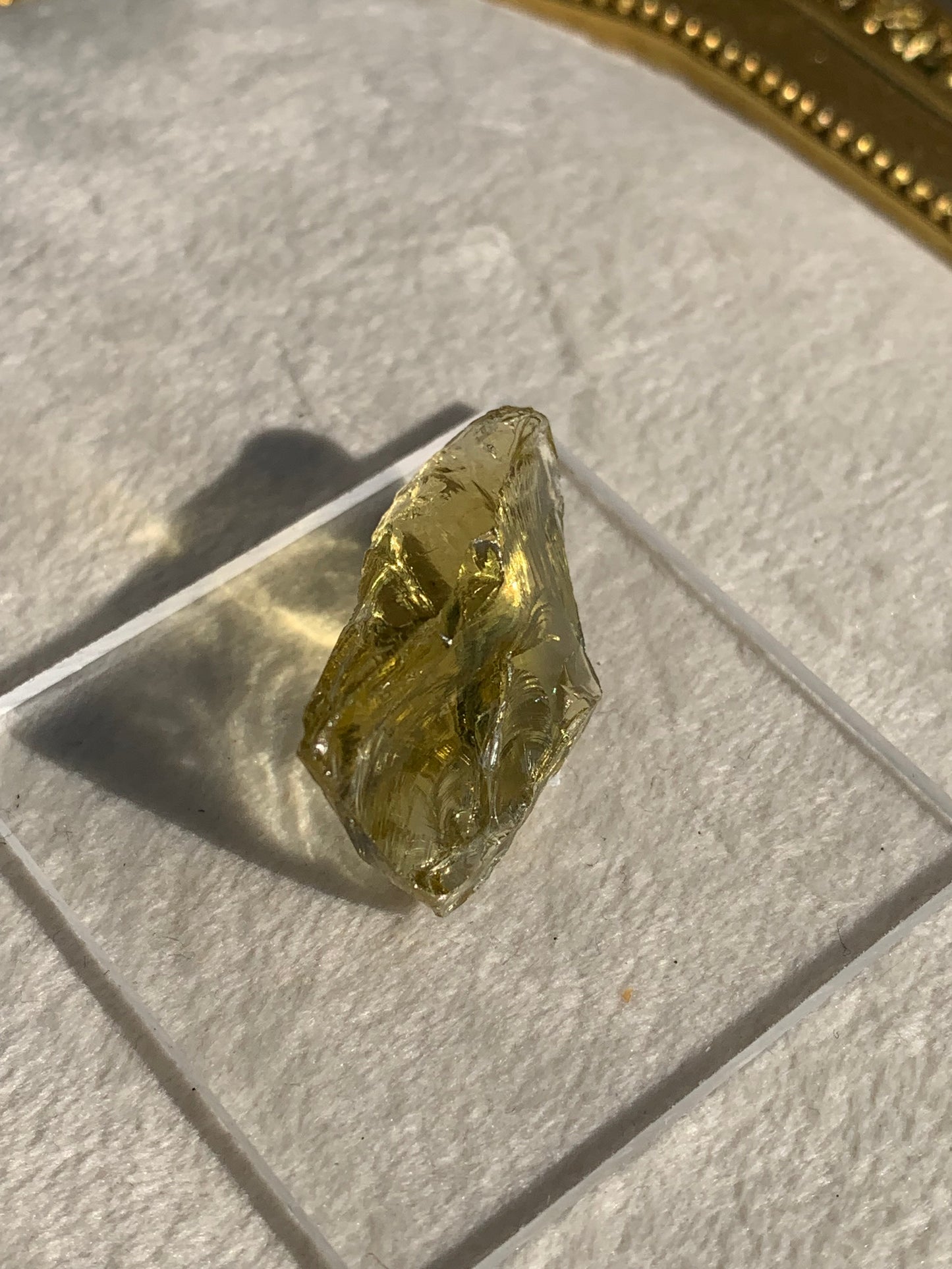 【古代レムリアの記憶を宿す石】【ネバダ州産】アンダラクリスタル　ゴールド系　n314