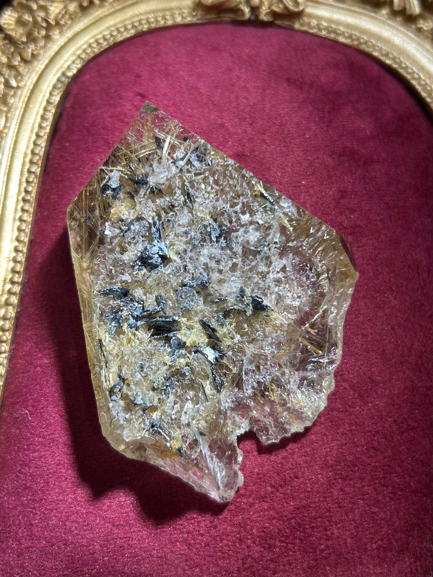 【原石】【ブラジル産】虹入　研磨　ルチルクォーツ　n395