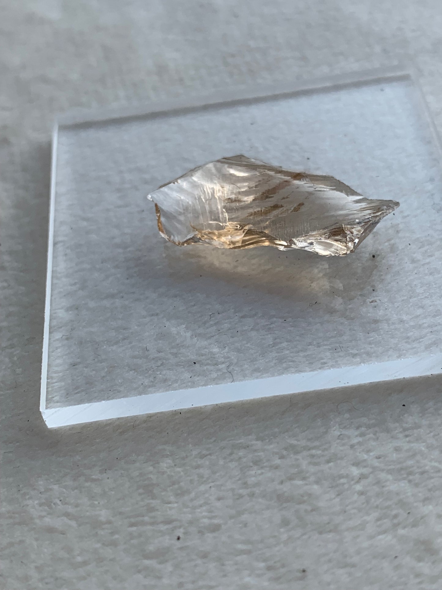 【古代レムリアの記憶を宿す石】【ネバダ州産】アンダラクリスタル　ピンクオレンジ系　n321