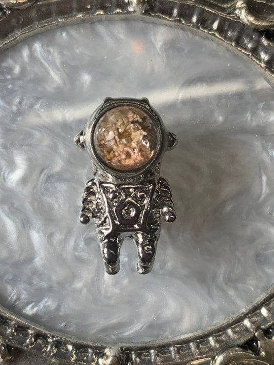 【宇宙飛行士パーツ付き】ガーデンクォーツ　チェーンを通せばネックレスにも　n297