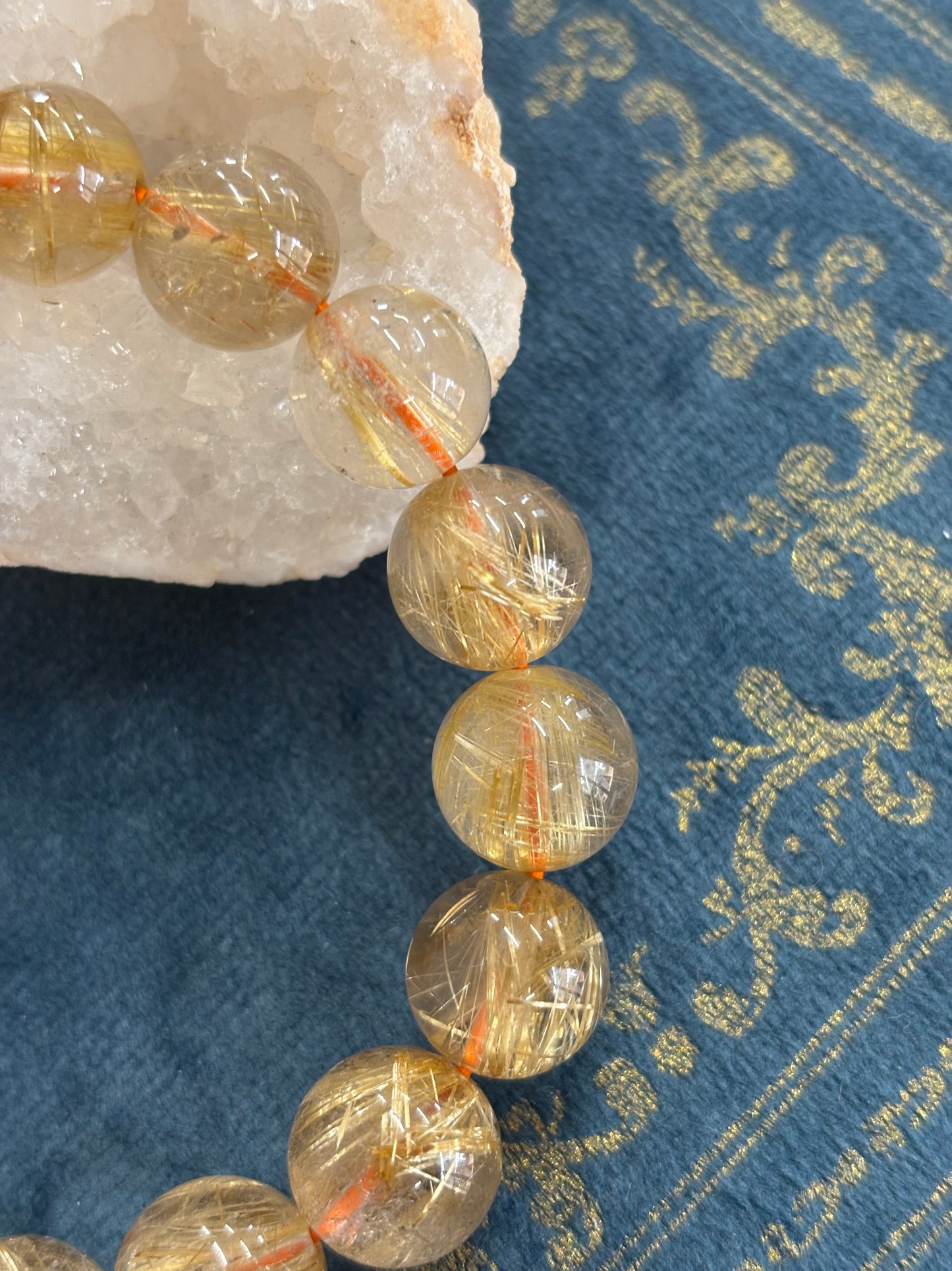 【ブレスレッド】　送料無料　高品質「成功とチャンスをつかみ取る」ルチルクォーツブレスレット（約12〜12.5mm）　n338