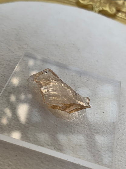 【古代レムリアの記憶を宿す石】【ネバダ州産】アンダラクリスタル　ピンクオレンジ系　n321