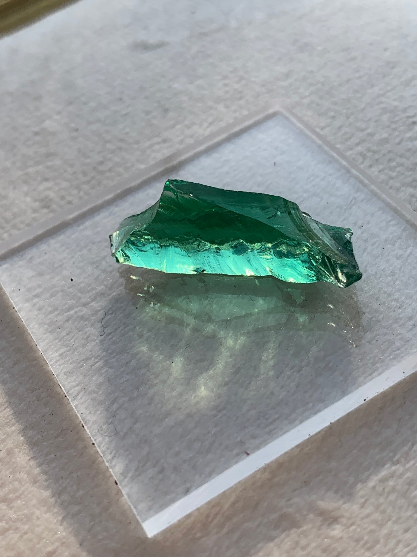 【古代レムリアの記憶を宿す石】【ネバダ州産】アンダラクリスタル　グリーン系　n319