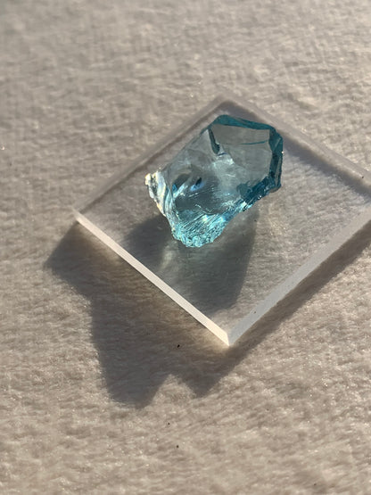 【古代レムリアの記憶を宿す石】【ネバダ州産】アンダラクリスタル　スカイブルー系　n317