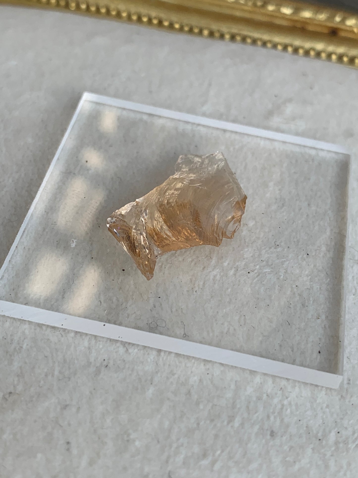 【古代レムリアの記憶を宿す石】【ネバダ州産】アンダラクリスタル　ピンクオレンジ系　n321