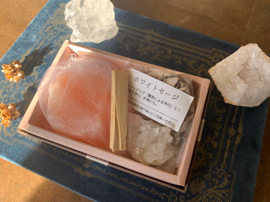 【浄化】　「はじめての浄化セット」 パロサント × ホワイトセージ× 水晶クラスター×ヒマラヤ岩塩　n349