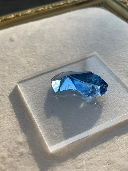 【古代レムリアの記憶を宿す石】【ネバダ州産】アンダラクリスタル　ブルー系　n318