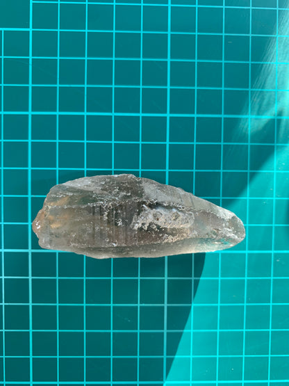 【ブラジル産】　スモーキーレムリアンシードクリスタル　n327