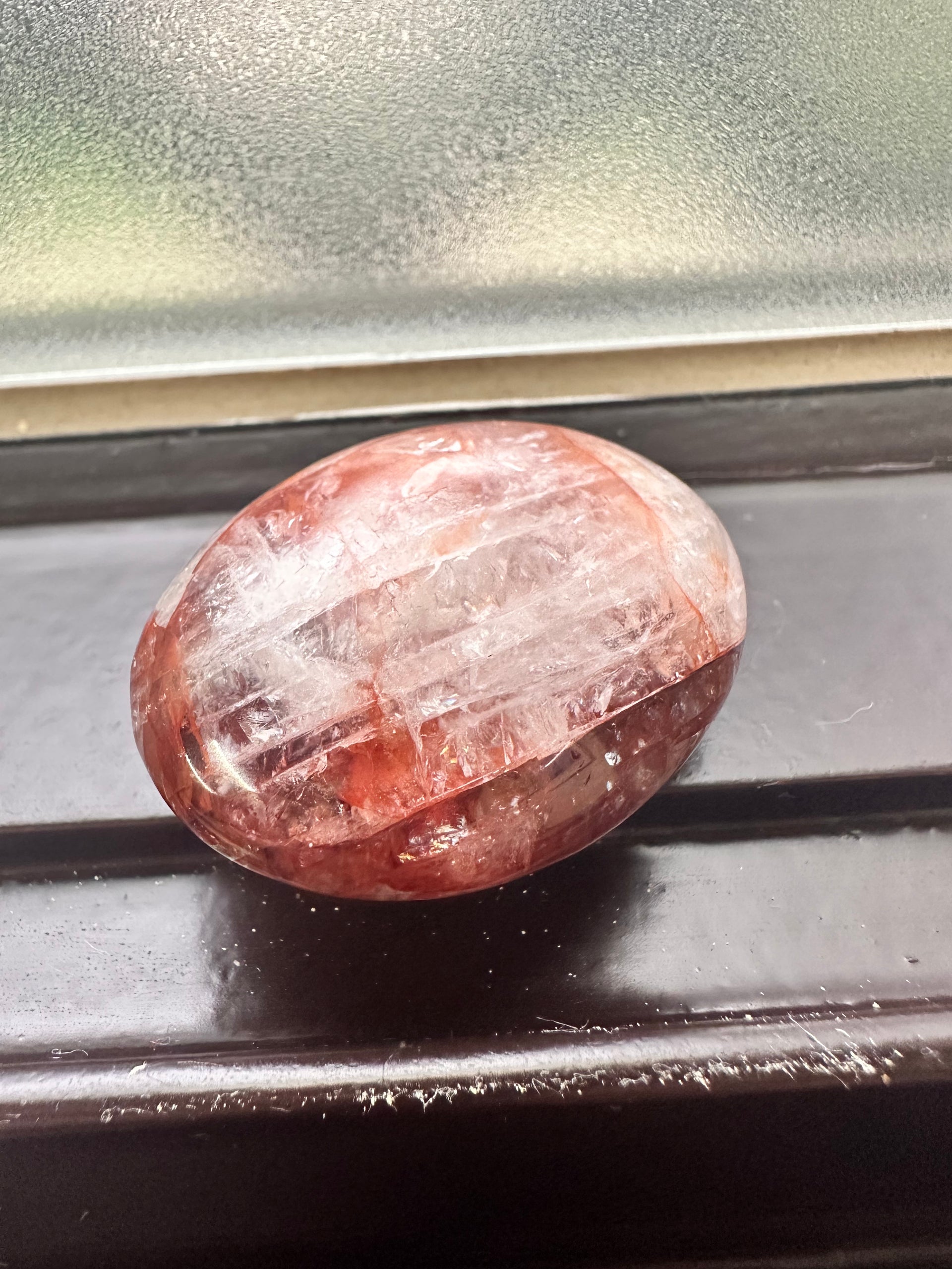 ライモナイトインクォーツ ー心の濁りを浄化し、運気を金魚のように