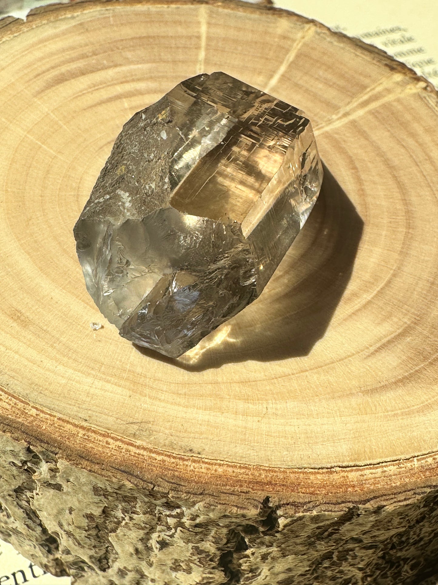 ヨーロッパ最高峰【モンブラン産】の特別な【水晶】 n247