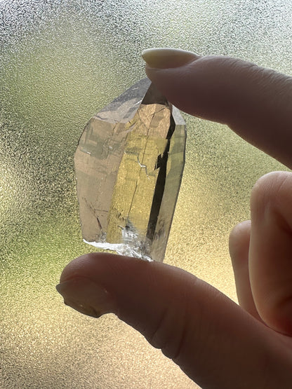 ヨーロッパ最高峰【モンブラン産】の特別な【水晶】 n247
